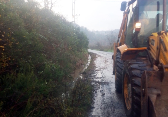 Kdz. Ereğli’de Su Kanalları Ve Yağmurlama Hatları Açık Tutuluyor
