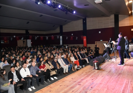 Kdz. Ereğli Belediyesi “Edebiyat Günleri” İle Ereğli’yi Sanata Doyurdu