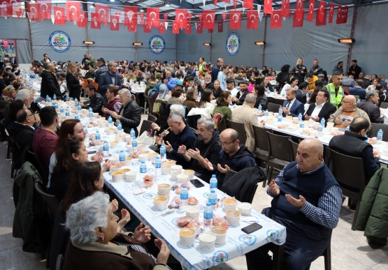 Kdz. Ereğli Belediyesi’nin İftar Sofrası, Birlik Beraberlik Masası Oldu