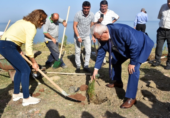 Kdz. Ereğli Belediyesi, Cumhuriyetin 100. Yılına Özel 100 Fidan Dikti