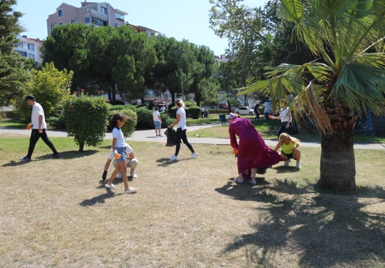 ‘Mahallemde Spor Ve Yoga’ Etkinliklerinin İlki Gerçekleştirildi.