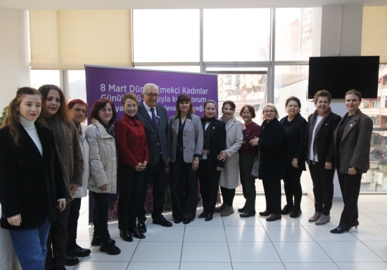 Başkan Posbıyık’tan Kadınlara 8 Mart Sürprizi