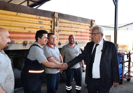 Başkan Posbıyık, Şantiye Personelini Ziyaret Etti