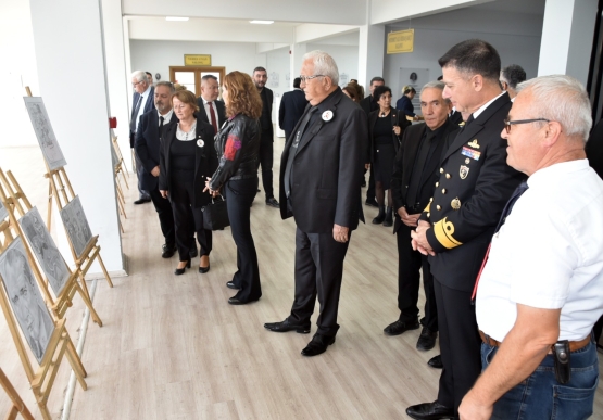 Akm’de Atatürk Konulu Resim Sergileri Açıldı