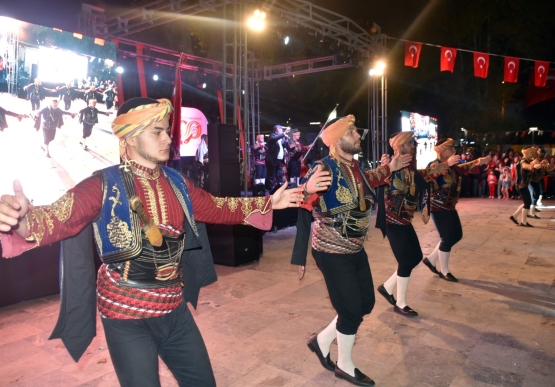 Cumhuriyet Balosu, Kdz. Ereğli’de Halkla Buluştu