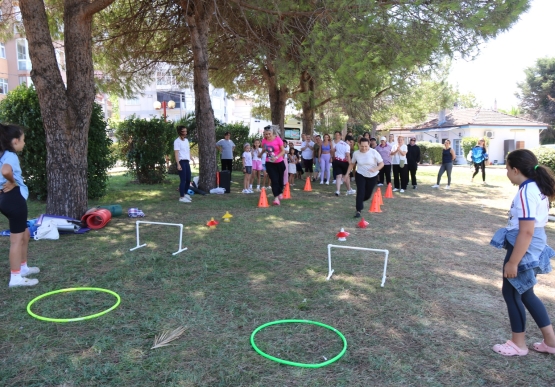 ‘Mahallemde Spor Ve Yoga’ Etkinliklerinin İlki Gerçekleştirildi.