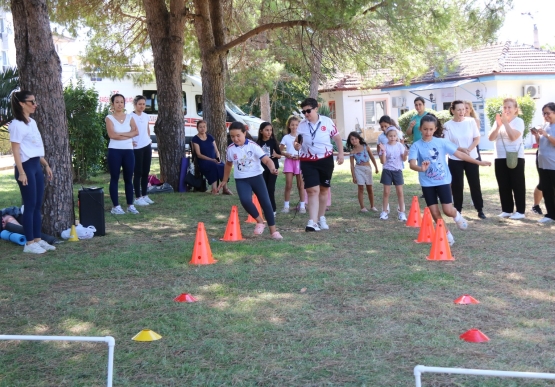 ‘Mahallemde Spor Ve Yoga’ Etkinliklerinin İlki Gerçekleştirildi.