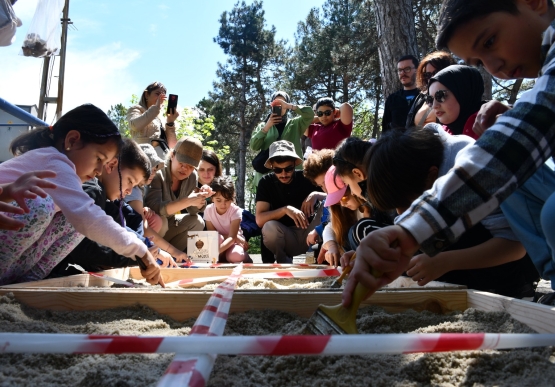 Kale Tepe’de Tarihe Yolculuk