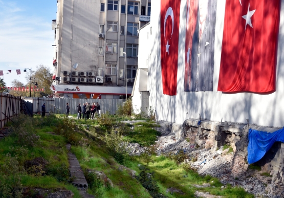 Eski Belediye Binası Alanına Yeni Düzenleme Yapılacak