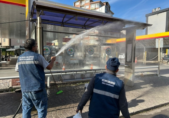 Kdz. Ereğli’de Otobüs Durakları Detaylı Temizlendi