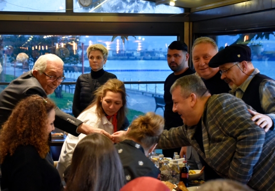 Chp, Ak Parti Ve İyi Parti Meclis Üyeleri Başkan Posbıyık’ın İftarında Buluştu