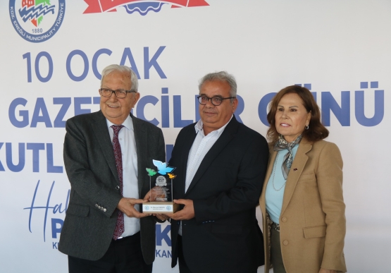 Başkan Posbıyık, 36 Gazeteciye Basın Onur Ödülü Verdi