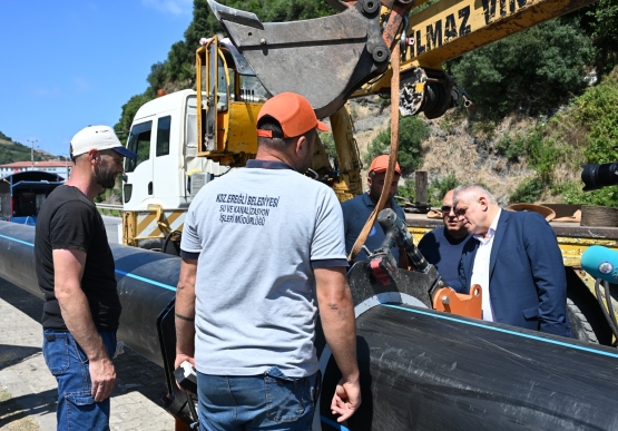 Kemer Bölgesinin Tarihini Yeniden Yazan İşçilere Destek Ziyareti