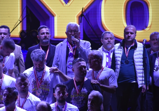 Şampiyon Takım Ve Ereğli Halkı, Kıraç Konseriyle Coştu