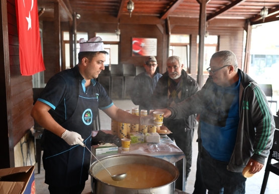 Kdz. Ereğli Belediyesi’nden İç Isıtan İkram