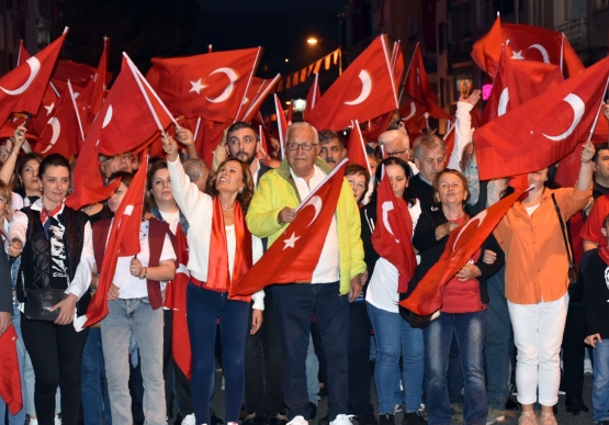 Kdz. Ereğli, Atatürk Ve Cumhuriyet İçin Yürüdü