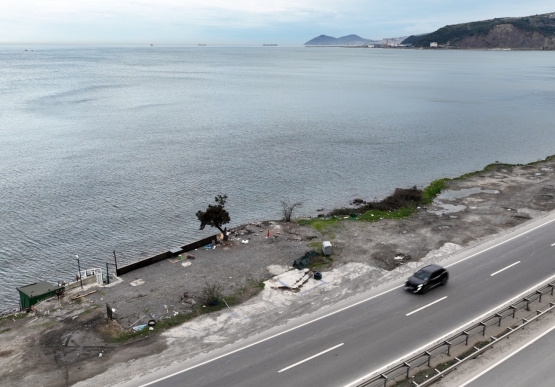 Plajlar Bölgesi Kaçak Yapı Ve İşgallerden Temizlendi