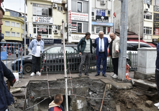 Başkan Posbıyık, Un Pazarı Esnafını Ziyaret Etti