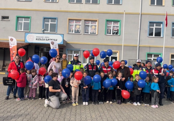Kdz. Ereğli Belediyesi Oyuncak Müzesi İle İlçe Jandarma Komutanlığı’ndan Dünya Çocuk Hakları Günü’nde Anlamlı Buluşma