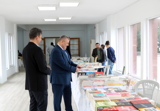Kdz. Ereğli’de Kitap Fuarı Ve Sergi Günleri