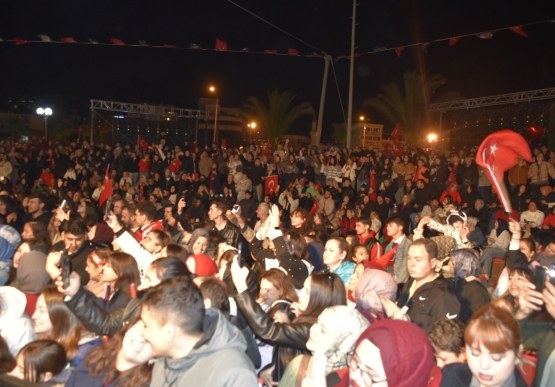 Kdz. Ereğli’de Cumhuriyet Coşkusu, Ege Konseriyle Final Yaptı