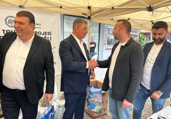 Kdz. Ereğli Belediyesi’nin Ata Tohumları İzmir’de Yoğun İlgi Gördü