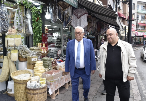 Başkan Posbıyık, Un Pazarı Esnafını Ziyaret Etti