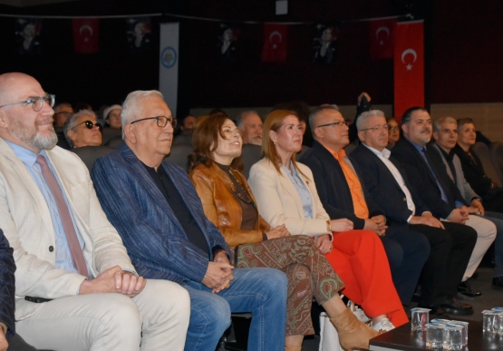 Kdz. Ereğli Belediyesi “Edebiyat Günleri” İle Ereğli’yi Sanata Doyurdu
