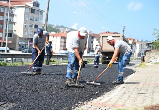 200 Milyon Liralık Asfalt Yatırımı Kepez Bölgesi'nde Devam Ediyor