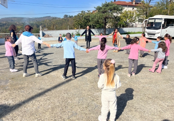 Oyuncak Müzesi, Pınarcık Yaslar İlkokulu’nda Etkinlik Düzenledi