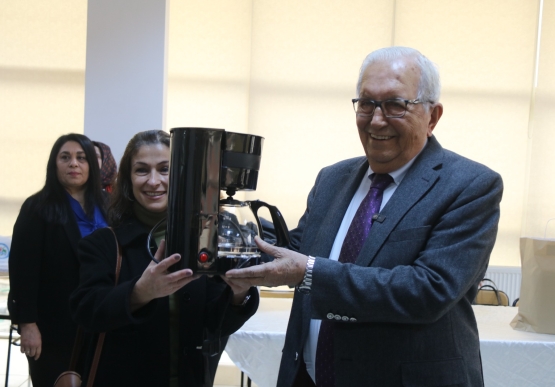 Başkan Posbıyık’tan Kadınlara 8 Mart Sürprizi