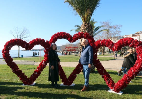 Kdz. Ereğli, Sevgiyi Paylaştı