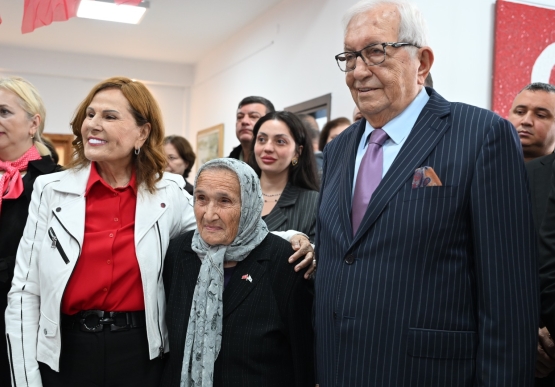Cumhuriyet Konulu Sergiler Akm’de Açıldı