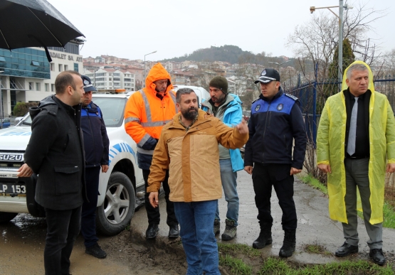 Kdz. Ereğli Belediyesi, Hafriyat Kamyonlarına Müdahale Etti
