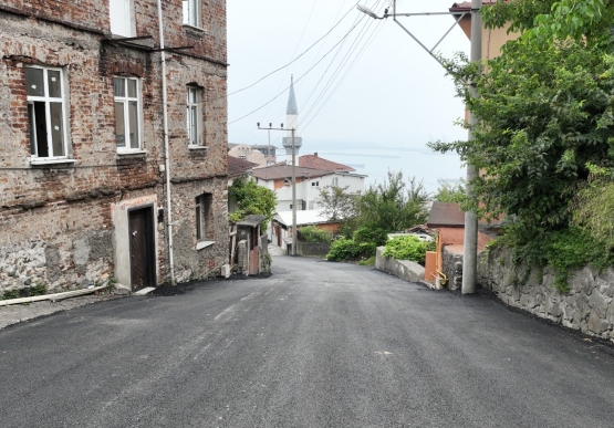 Kdz. Ereğli’ Nin Farklı Bölgelerinde Asfalt Çalışmaları Devam Ediyor