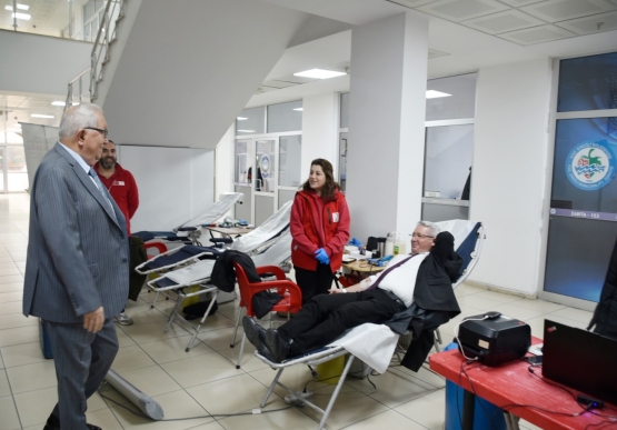 Kdz. Ereğli Belediye Personeli Kan Verdi