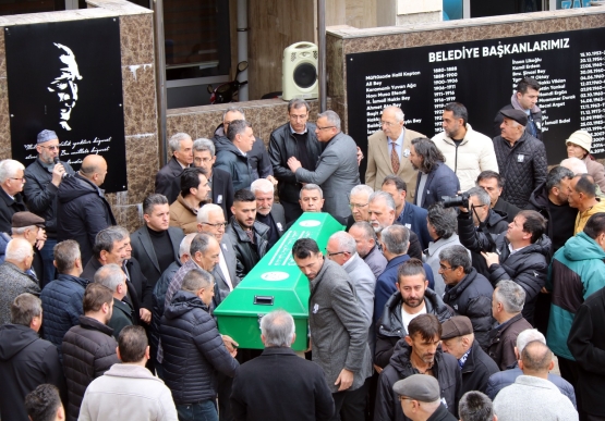 Hacı Mahmut Kırkpınar İçin Kdz. Ereğli Belediyesi’nde Tören Düzenlendi