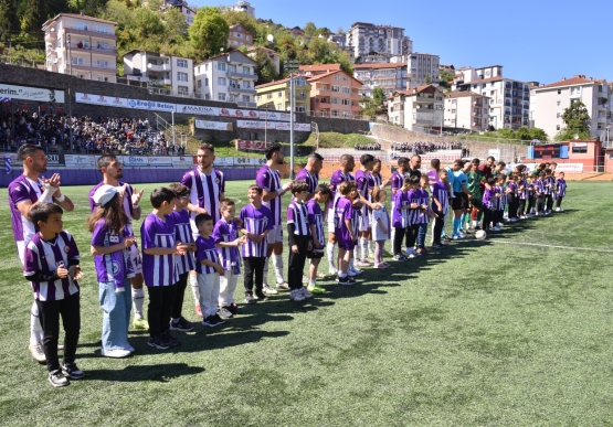 Şampiyon Kdz. Ereğli Belediyespor, Kupasına Kavuştu