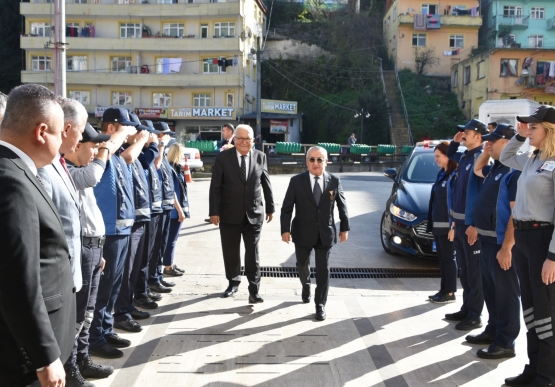 Metin Ataç Paşa, Başkan Posbıyık’ı Ziyaret Etti