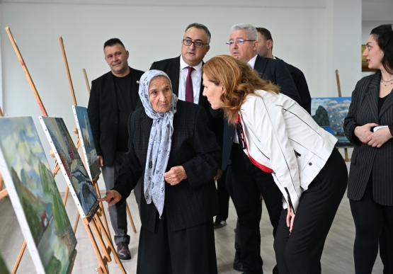 Cumhuriyet Konulu Sergiler Akm’de Açıldı