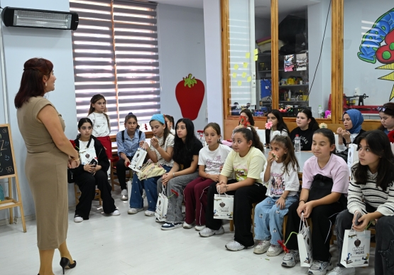 Kız Çocukları İlham Veren Kadınlarla Buluştu