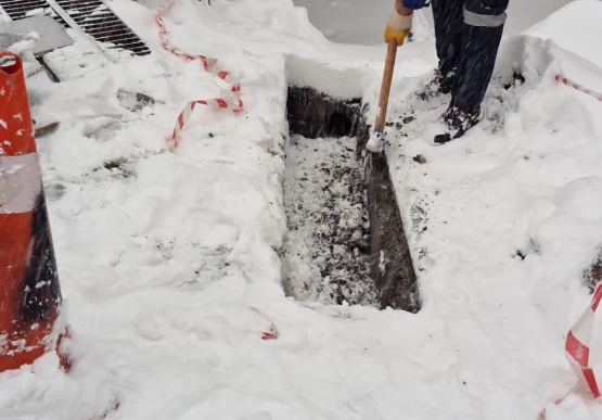 Kesintisiz Su İçin Belediye Ekipleri Sahada Çalışıyor