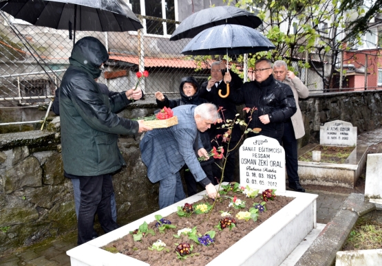 Osman Zeki Oral, Vefatının 14. Yılında Mezarı Başında Anıldı