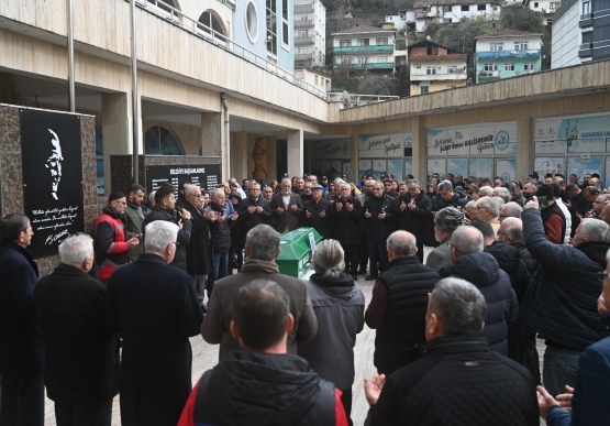 Nihat Özdemir İçin Belediye Önünde Tören Düzenlendi