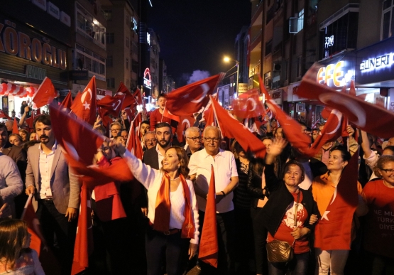 Kdz. Ereğli, Atatürk Ve Cumhuriyet İçin Yürüdü