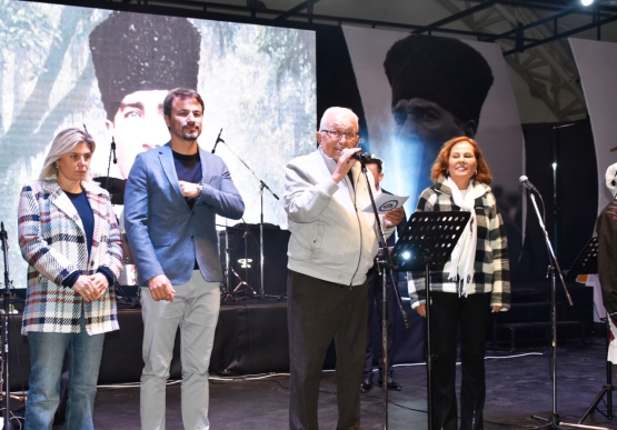 Cumhuriyetin Kalesi Kdz. Ereğli’de, On Binler Sokaktaydı