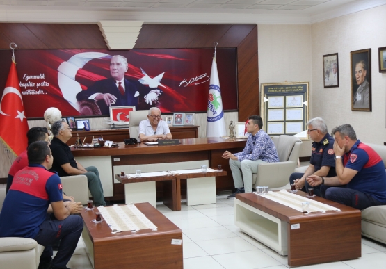 Depremzede Yiğit, Başkan Posbıyık’a Teşekküre Geldi