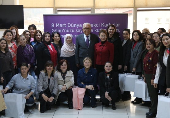 Başkan Posbıyık’tan Kadınlara 8 Mart Sürprizi