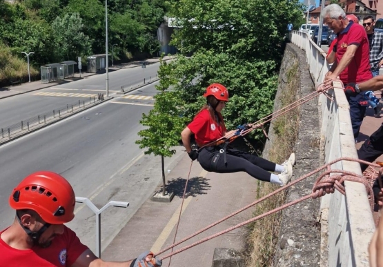 Kdz. Ereğli'de Gönüllü İtfaiyeci Ailesi Büyüyor