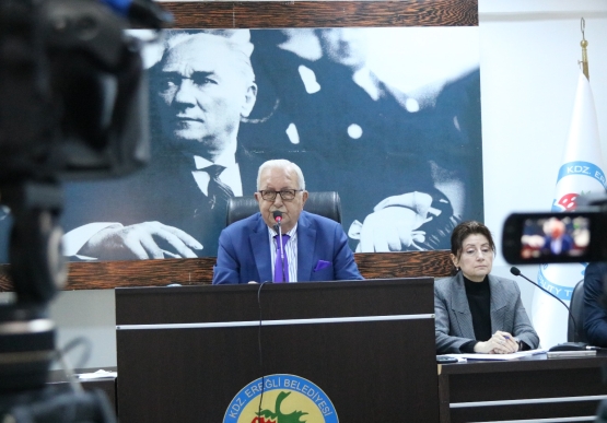 Chp’den Ayrılan 8 Meclis Üyesi Ak Parti’yle İşbirliği Yaptı, Satış Reddedildi
